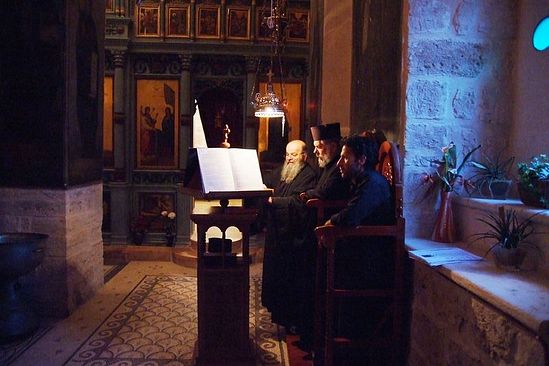На богослужении в храме святого Герасима Иорданского